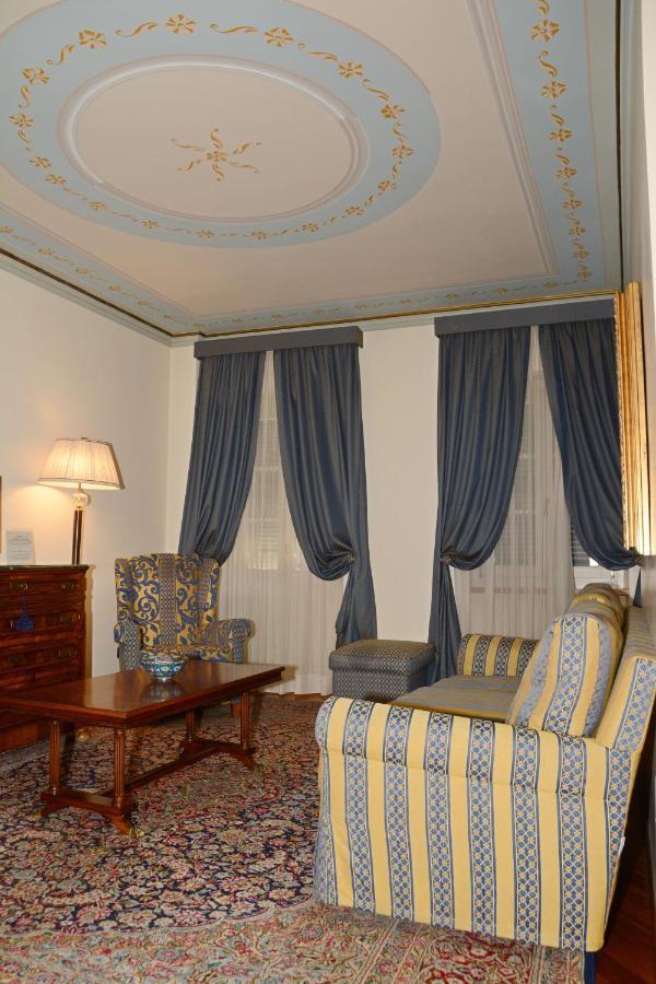 Palazzo Finati Bed & Breakfast Alba  Eksteriør bilde