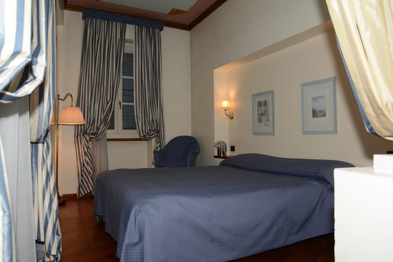 Palazzo Finati Bed & Breakfast Alba  Eksteriør bilde
