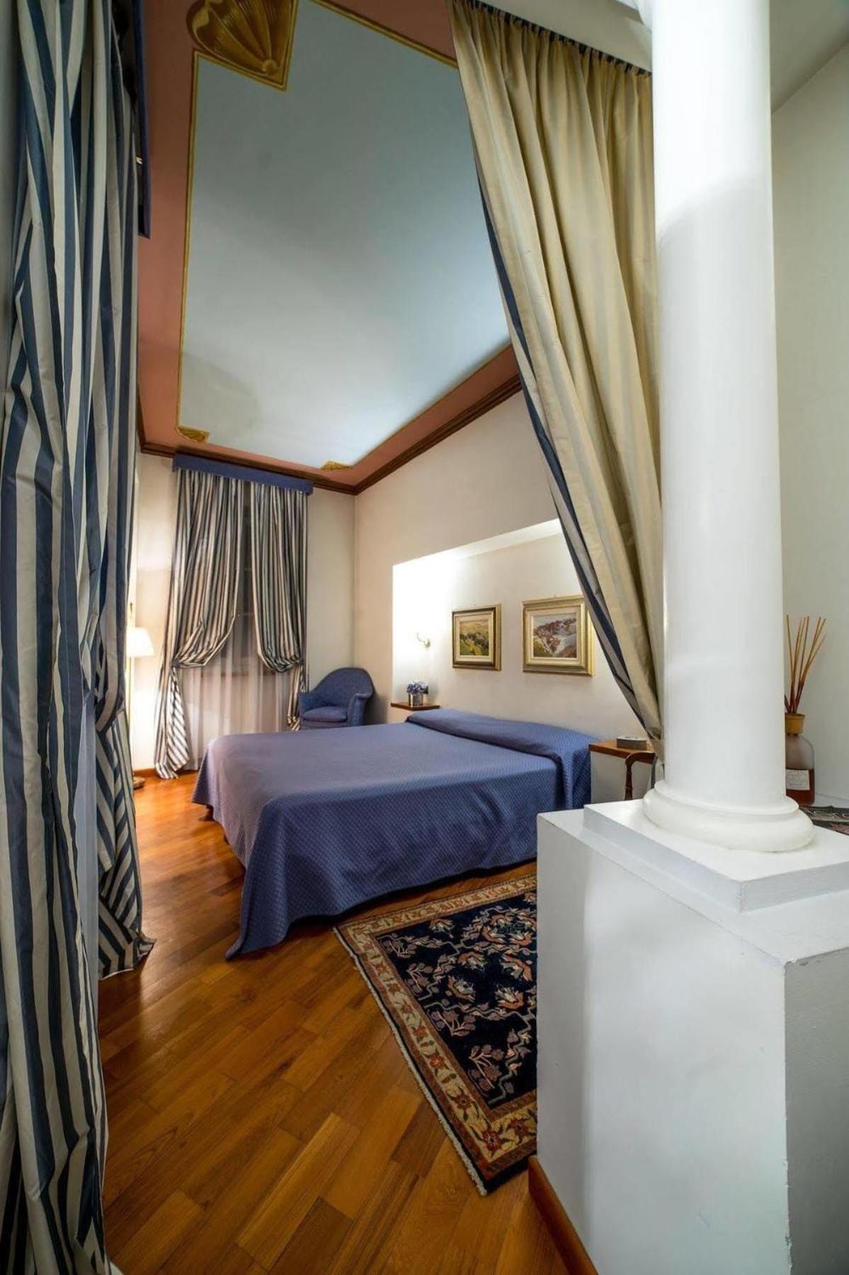 Palazzo Finati Bed & Breakfast Alba  Eksteriør bilde