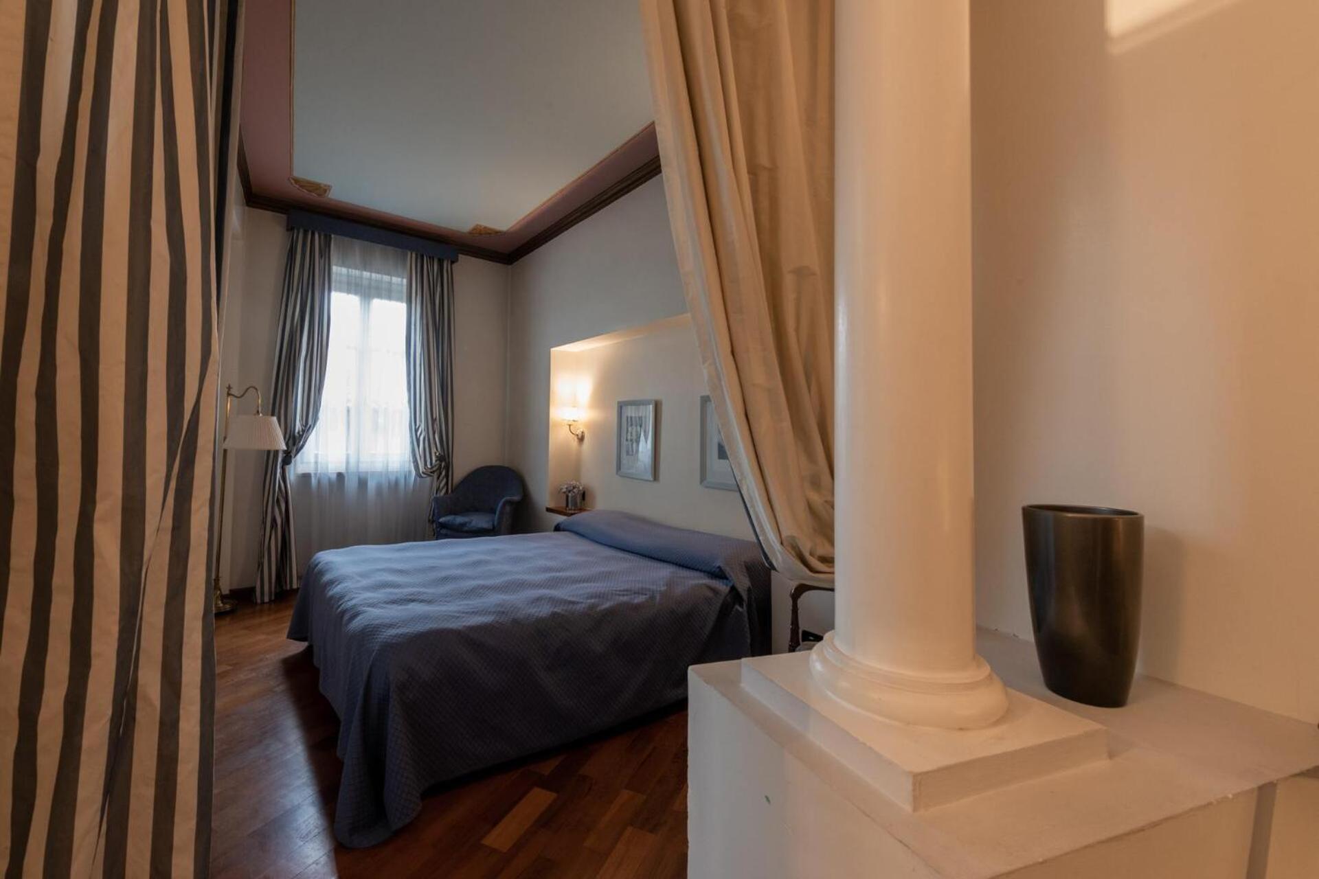 Palazzo Finati Bed & Breakfast Alba  Eksteriør bilde