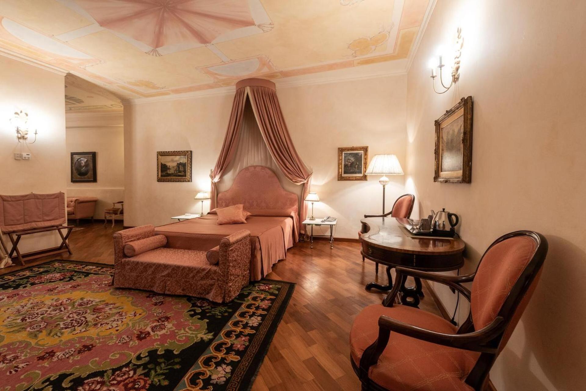 Palazzo Finati Bed & Breakfast Alba  Eksteriør bilde