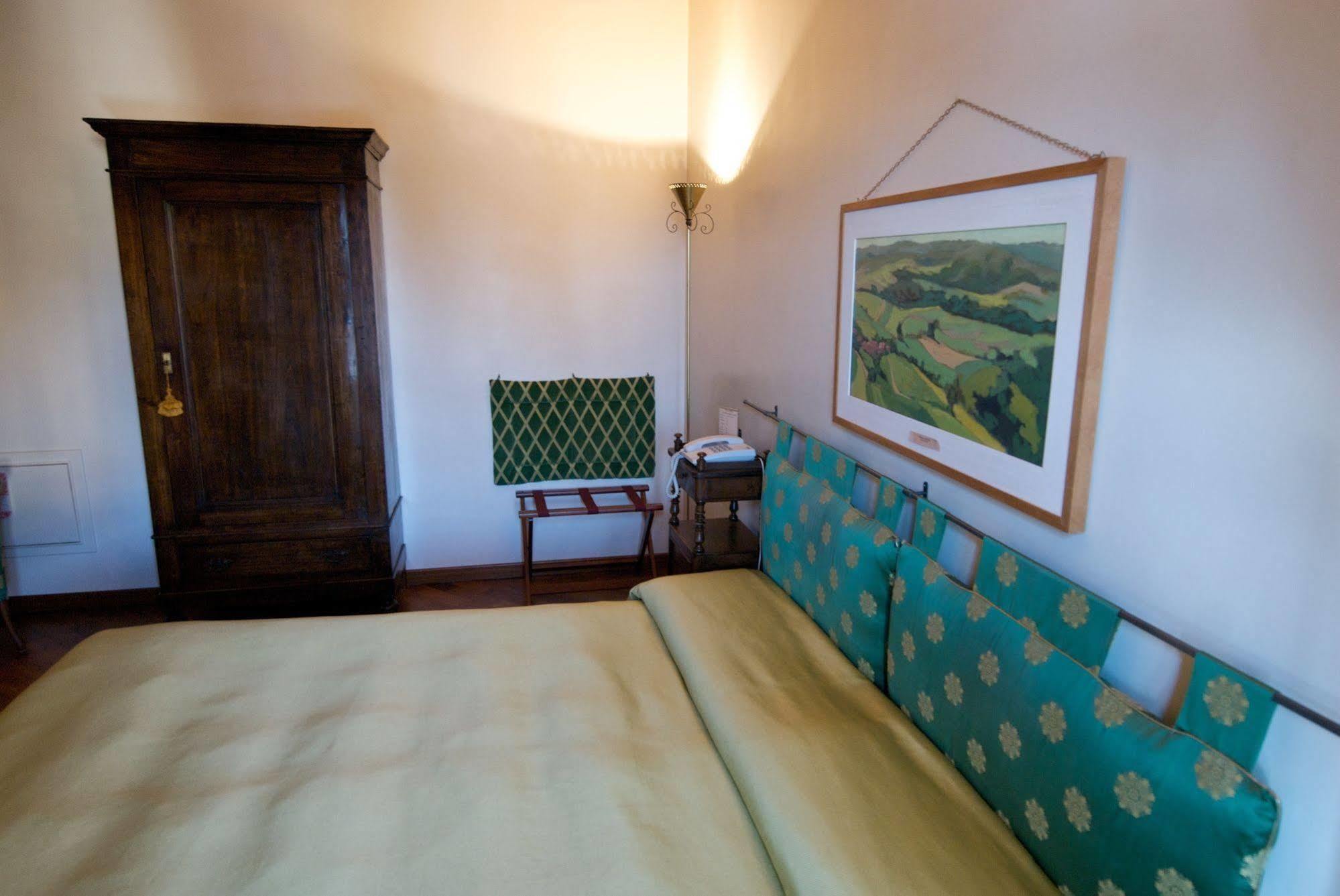 Palazzo Finati Bed & Breakfast Alba  Eksteriør bilde